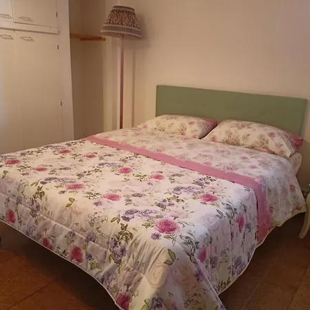 Castellino4holidays Appartement *