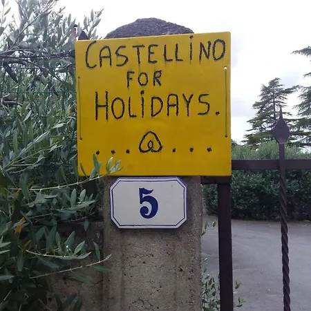 Castellino4holidays * Monteriggioni
